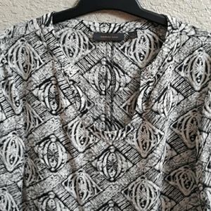 Amber Sun Ikat Design Tunic Black & White